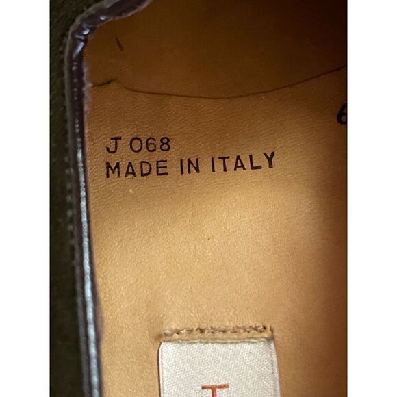 Coach Made in Italy Green Suede Loafers. - Picture 7 of 10